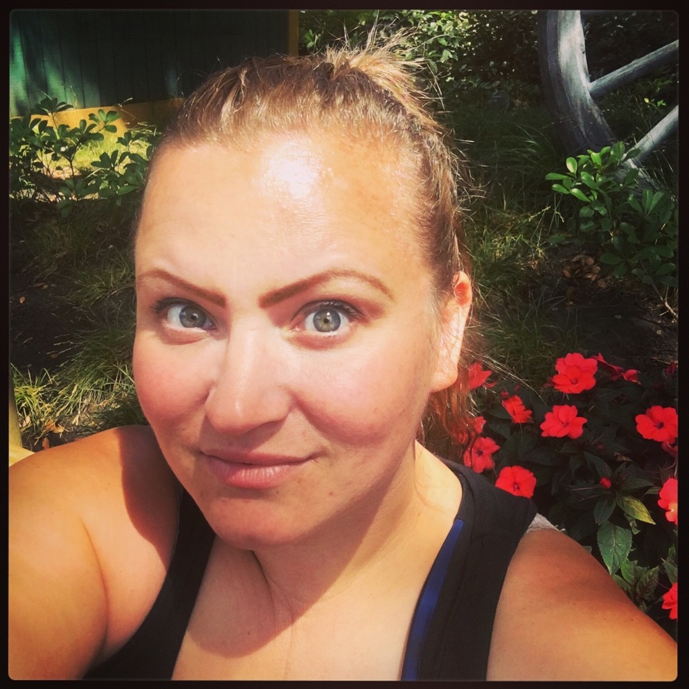 Meet your Posher, Necola